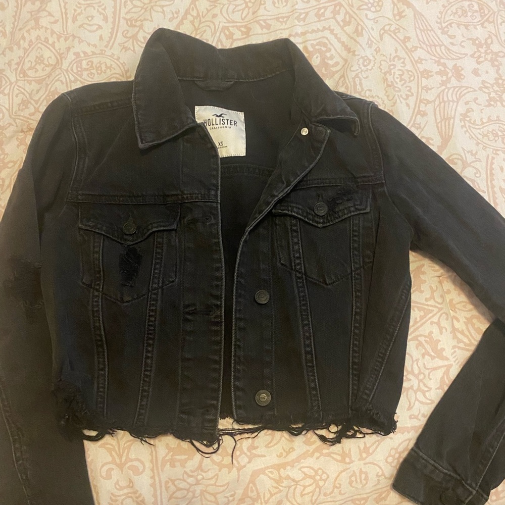 Hollister black jean jacket - like new